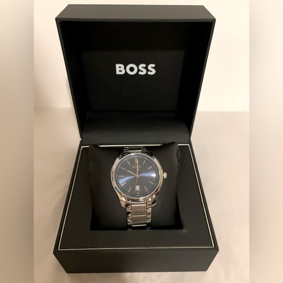 Hugo Boss Men’s Watch - Picture 5 of 11